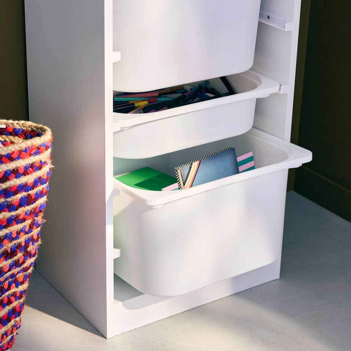 sweeek - Meuble de Rangement Blanc Enfant 4 bacs de Rangement