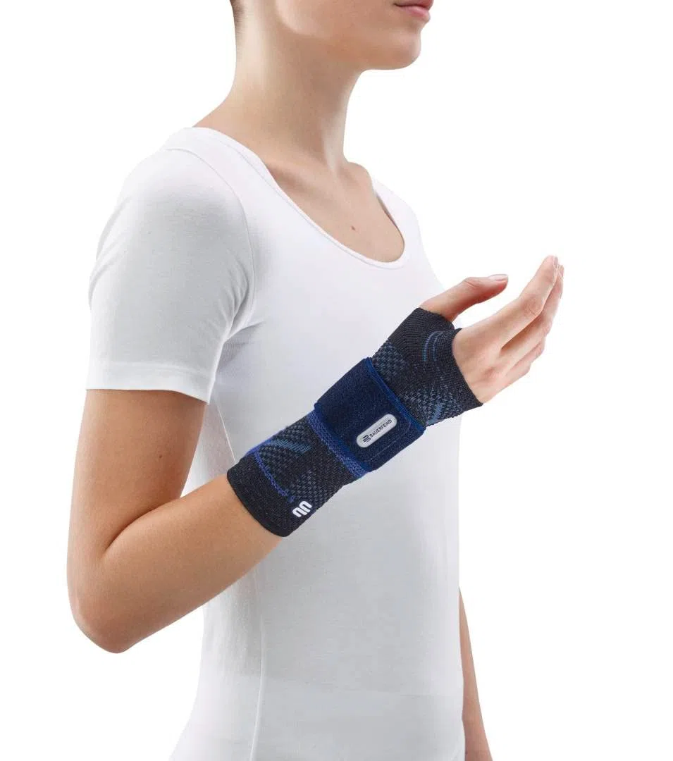 Bauerfeind ManuTrain Bandage de poignet avec degré de stabilisation réglable individuellement, droit, noir, taille 4