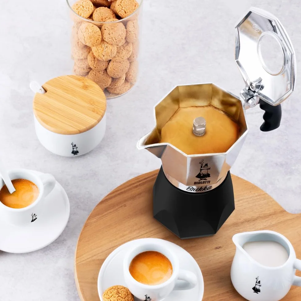 Bialetti New Brikka, Moka Pot, la seule cafetière capable de faire un expresso crémeux, 4 tasses, aluminium