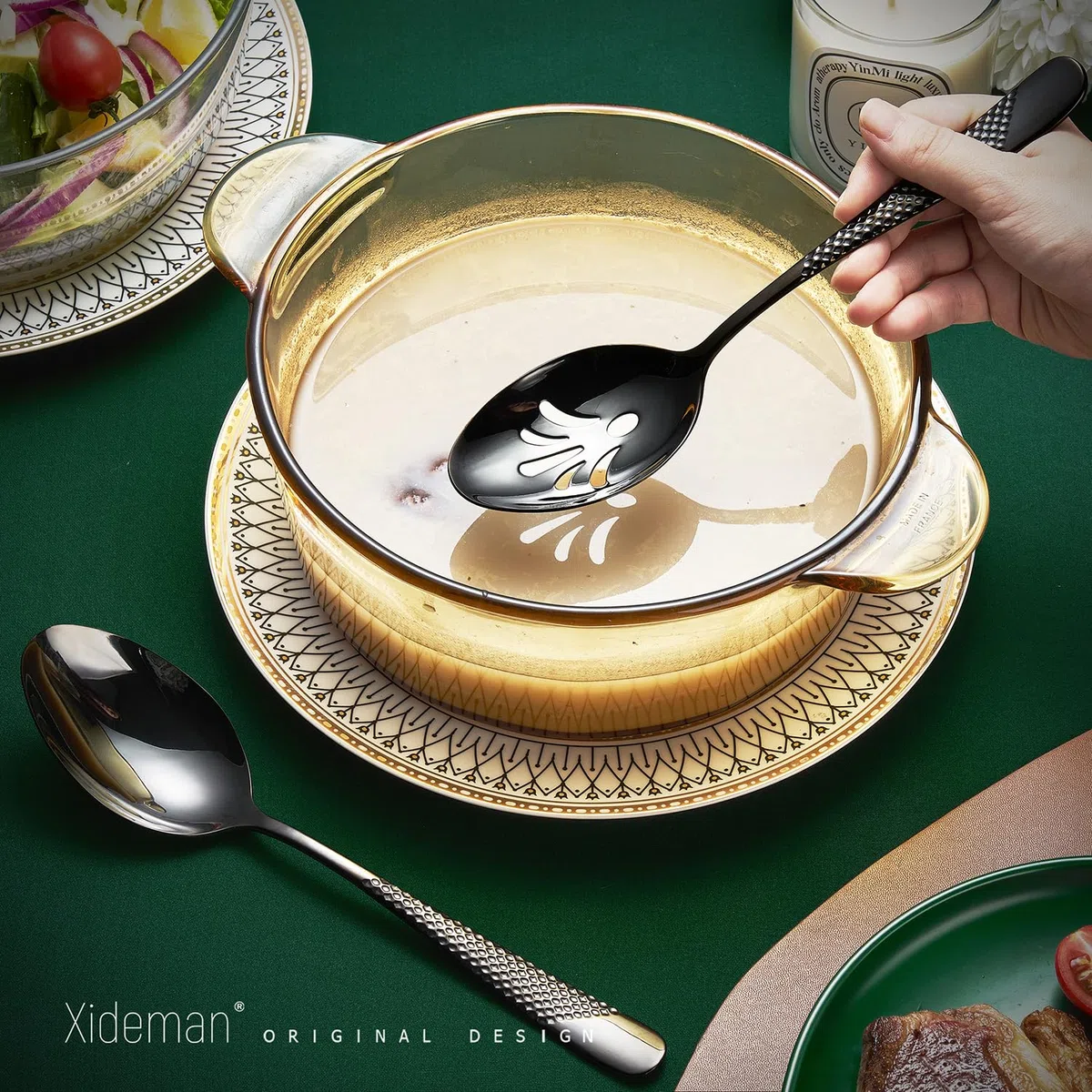 Lot de 7 couverts de service en acier inoxydable martelé 18/10 – Couverts d'hôtesse avec couteau à gâteau et pelle à gâteau (Noir)