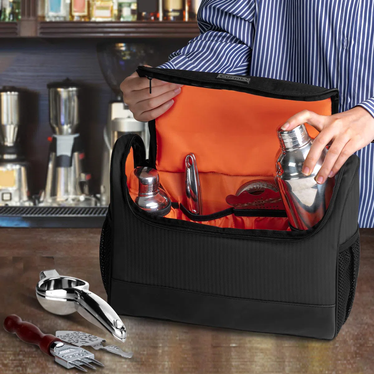 Curmio Sac de kit de barman, sac de transport de voyage portable pour ensemble d'outils de bar, parfait pour la fête de patio extérieur intérieur, noir (SAC UNIQUEMENT)