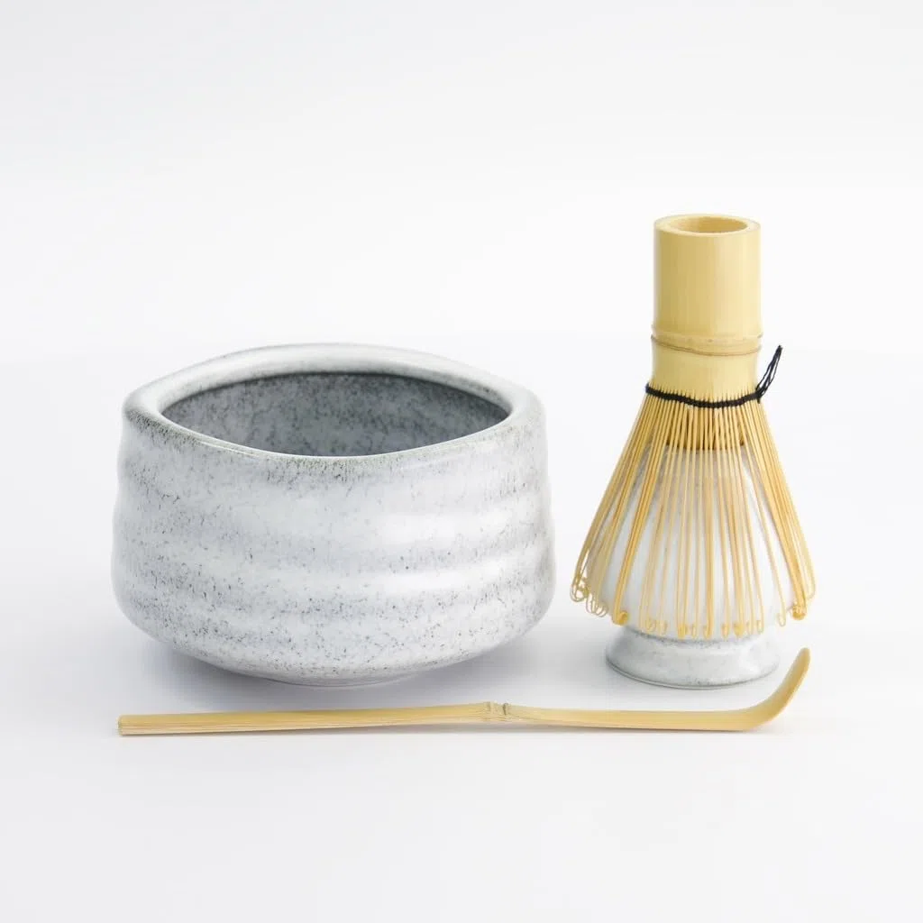 TOKYO design studio Lot de 4 pièces à matcha dans un emballage cadeau de qualité supérieure - Avec bol à matcha, fouet en bambou, cuillère en bambou et support pour fouet - Cérémonie traditionnelle du