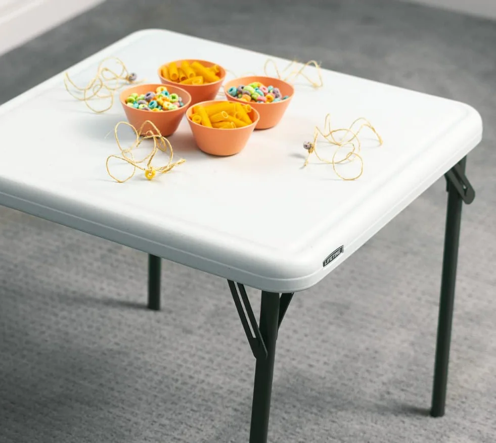 LIFETIME Table Pliante carrée pour Enfant Beige 61,5x61,5x53,5cm 80425