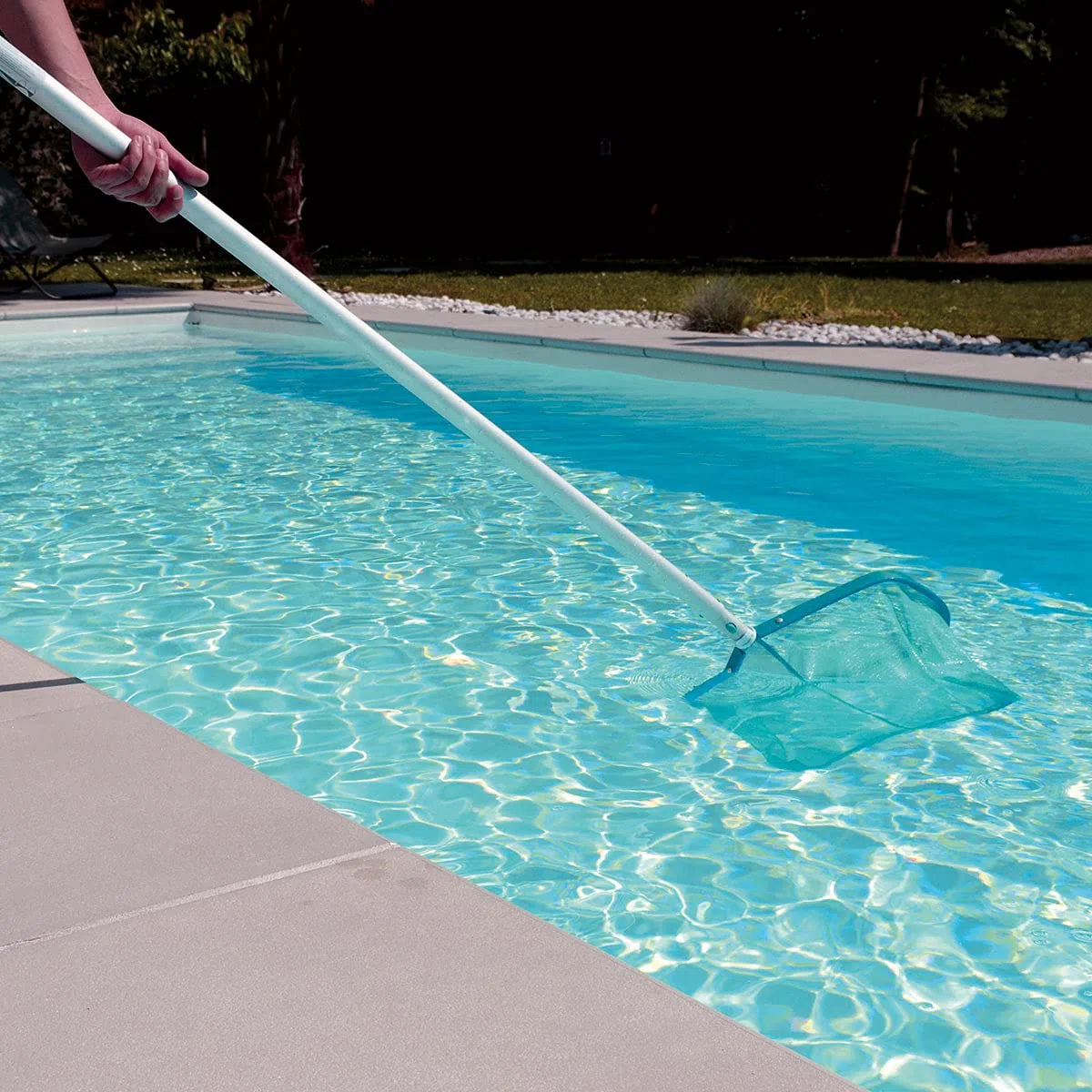 BAYROL Barre télescopique en Aluminium de 1,50 à 4,50 m - Utilisable avec Toutes Les épuisettes, brosses de Sol et Autres Accessoires Courants (diamètre 3,00 cm) - avec Bouton Pression pour Mettre et