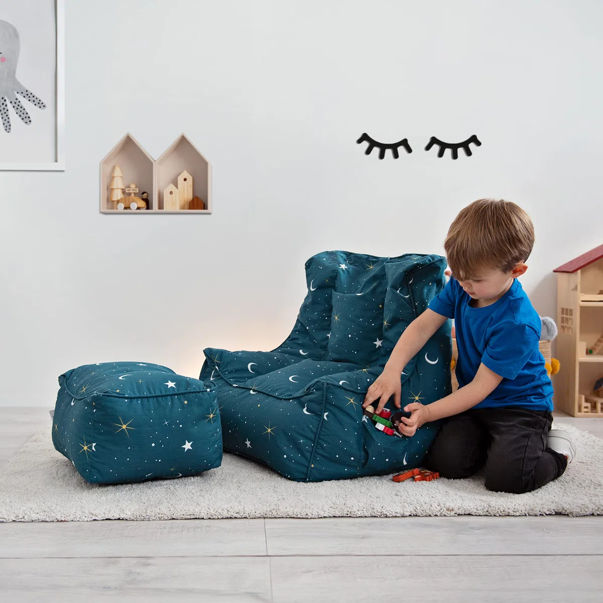 Ready Steady Bed Fauteuil Poire pour Enfants avec Pouf | Canapé pour Salle de Jeux avec sièges Souples et sécurisés pour Les Enfants | Fauteuil Ergonomique pour Les Tout-Petits | (Clair de Lune)