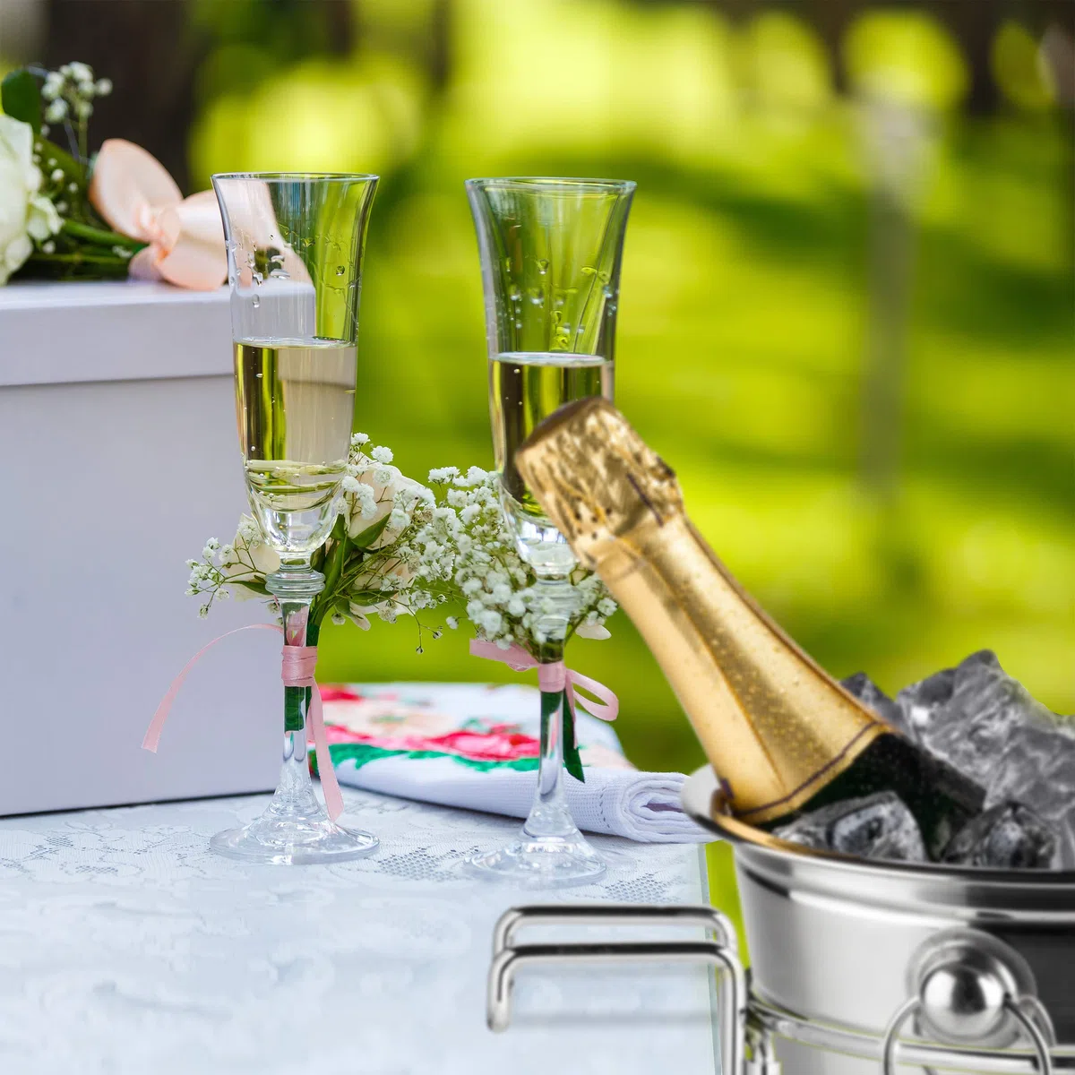 Lot de 4 supports pour refroidisseur à champagne, support de table pour refroidisseur à vin de 18 cm de diamètre, support pour seau à champagne en fer, peu encombrant, argenté